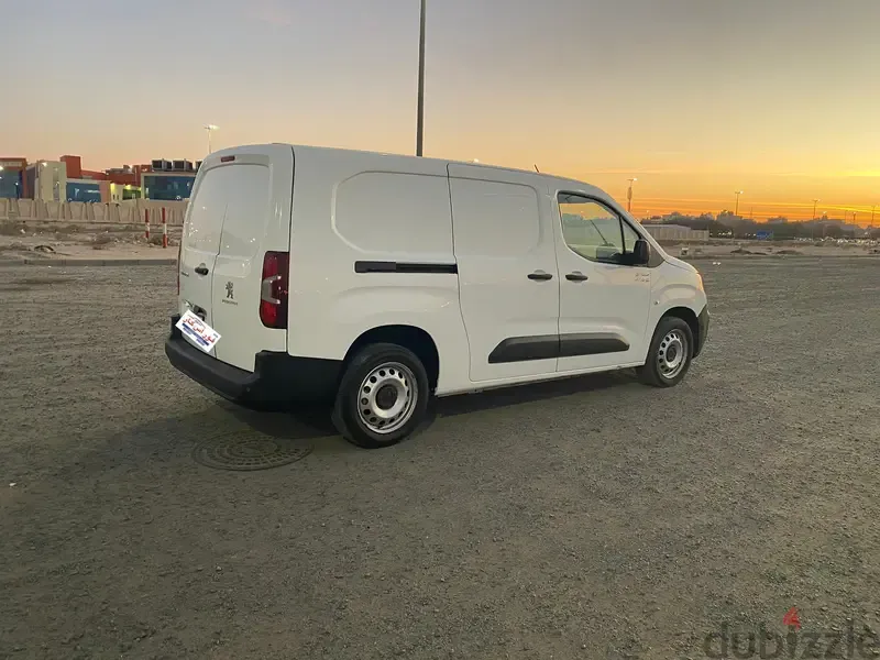 Peugeot Partner 2023